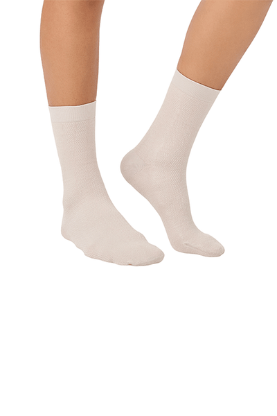 ITEM m6 Oat Milk / Small Sneaker Socks Cashmere Conscious